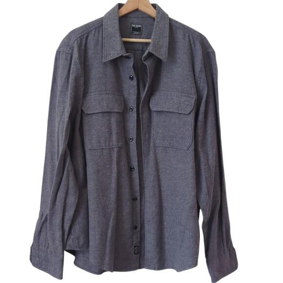 Todd Snyder Men's Shirt XL Chamois Chambray Blue 100% Cotton Midweight Utility